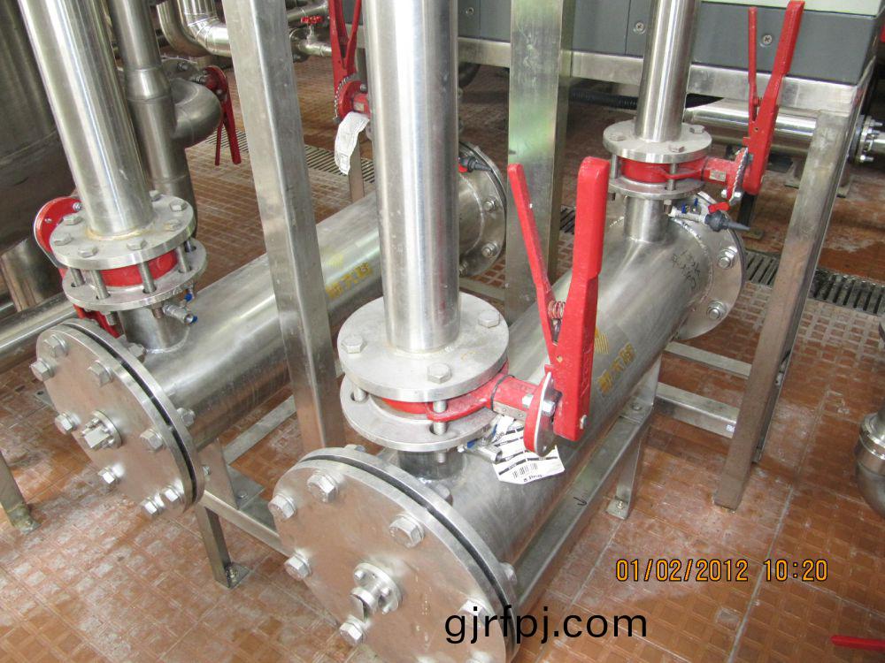 飲料(liao)廠(chang)20m3ph純(chun)水係統(tong)