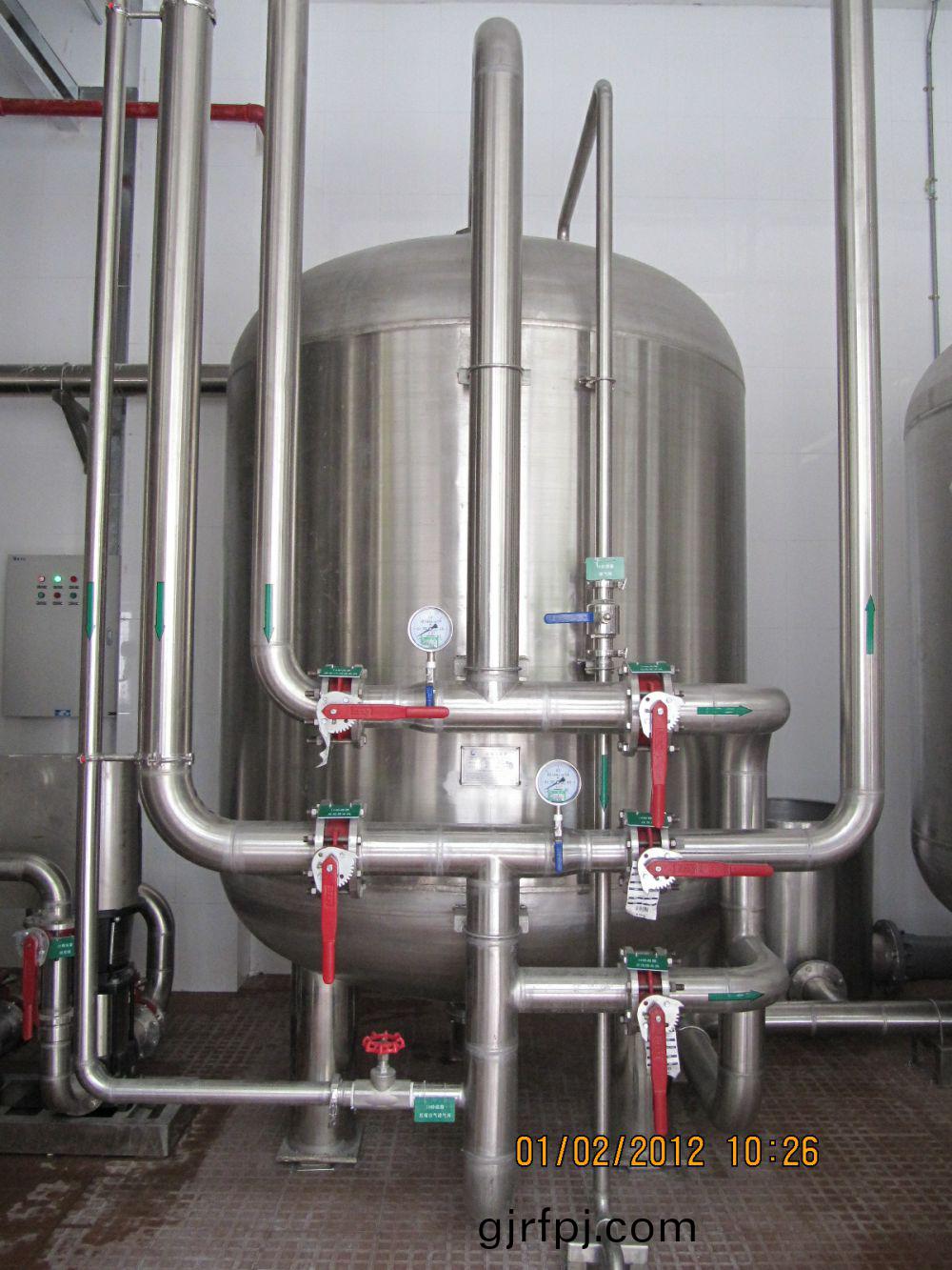 飲料(liao)廠(chang)20m3ph純水係(xi)統(tong)