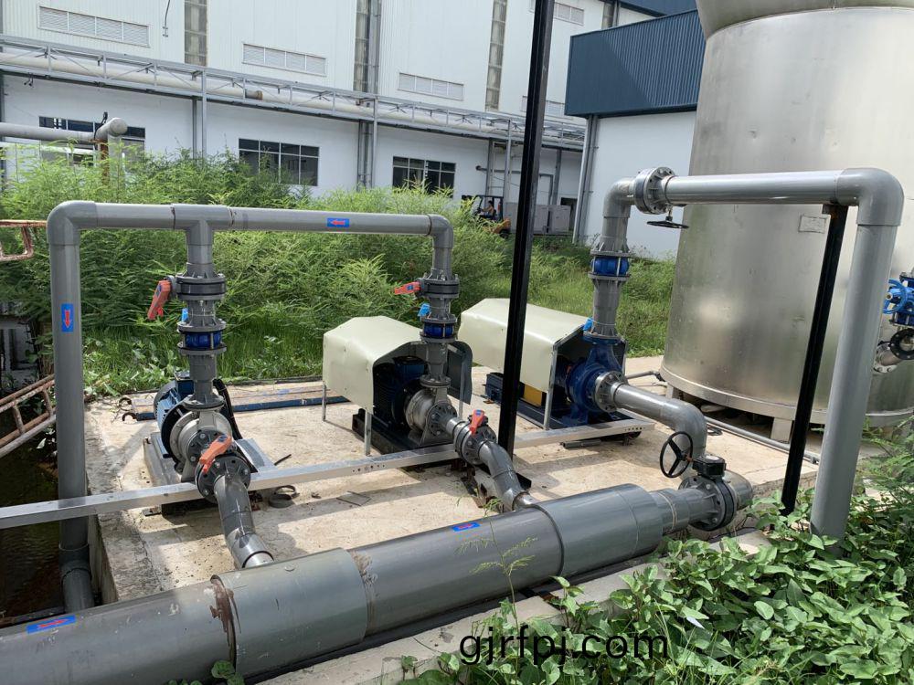 越南某某(mou)60噸(dun)輭化(hua)水工程(cheng)